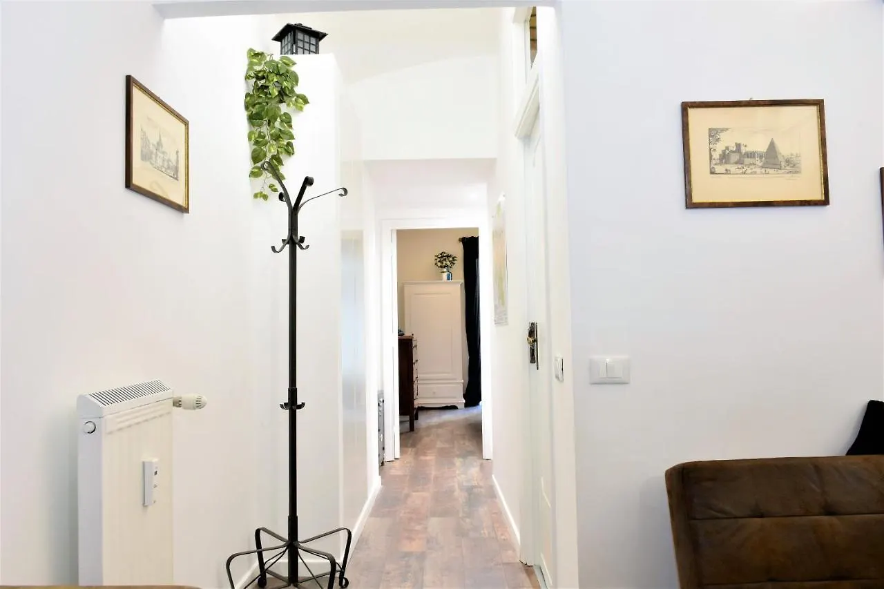 Miriam Apartment Rome